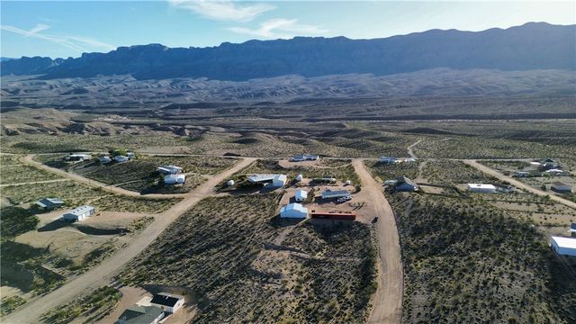 1255 E Pueblo Drive, Meadview, AZ 86444