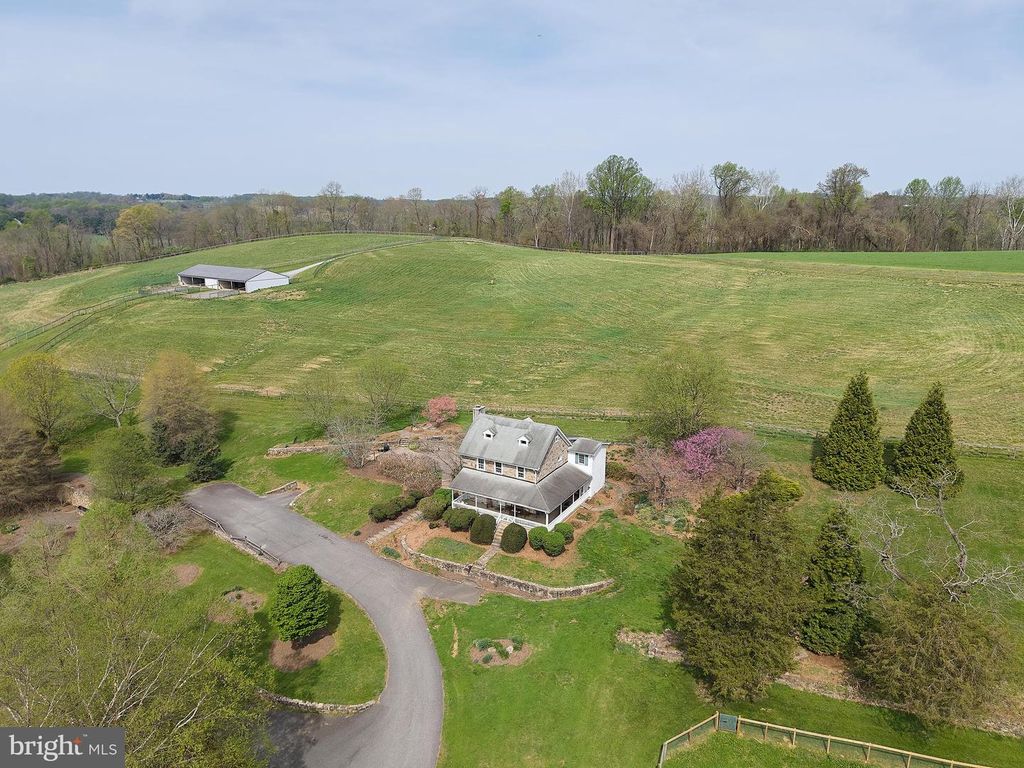 Image 16 of property listing at 1089 NESBITT RD, Colora, MD 21917