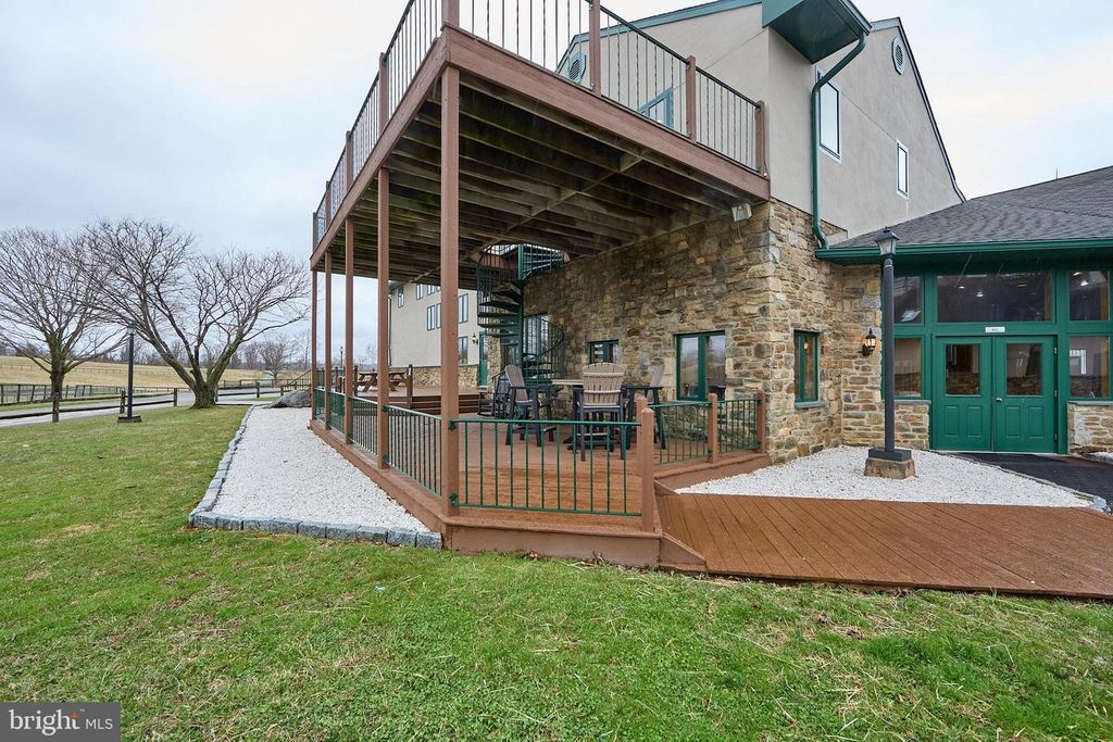 Image 35 of property listing at 1089 NESBITT RD, Colora, MD 21917