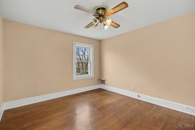 1966 Avonlea Avenue, Cincinnati, OH 45237