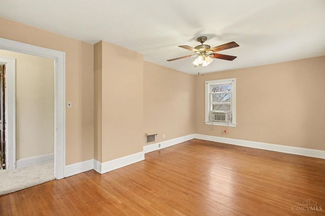 1966 Avonlea Avenue, Cincinnati, OH 45237