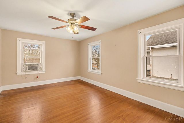 1966 Avonlea Avenue, Cincinnati, OH 45237