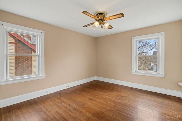 1966 Avonlea Avenue, Cincinnati, OH 45237