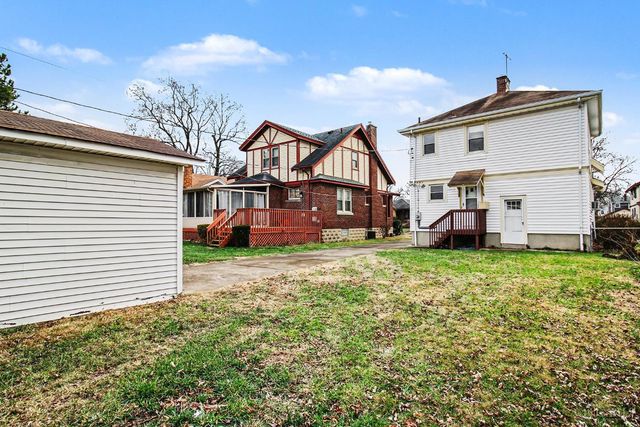 1966 Avonlea Avenue, Cincinnati, OH 45237