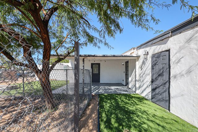 2839 E MARCO POLO Road, Phoenix, AZ 85050