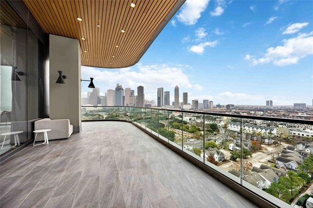 1711 Allen Pkwy 1907, Houston, TX 77019