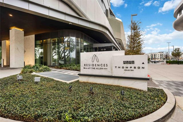 1711 Allen Pkwy 1907, Houston, TX 77019