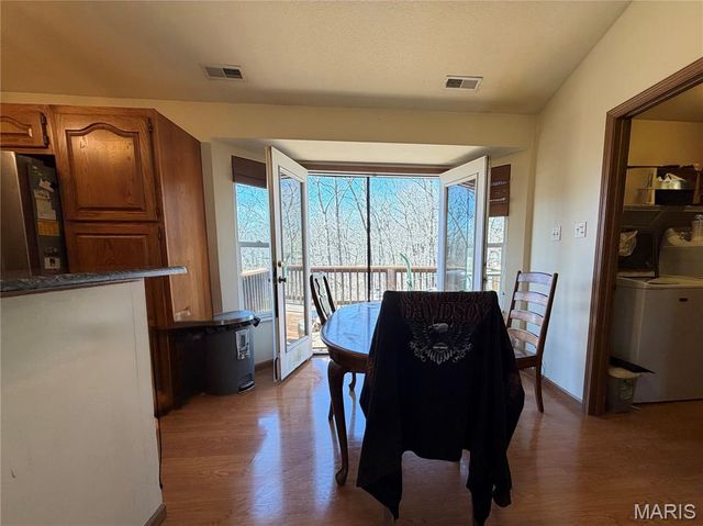 719 White Dogwood Court, St Clair, MO 63077