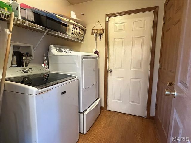 719 White Dogwood Court, St Clair, MO 63077