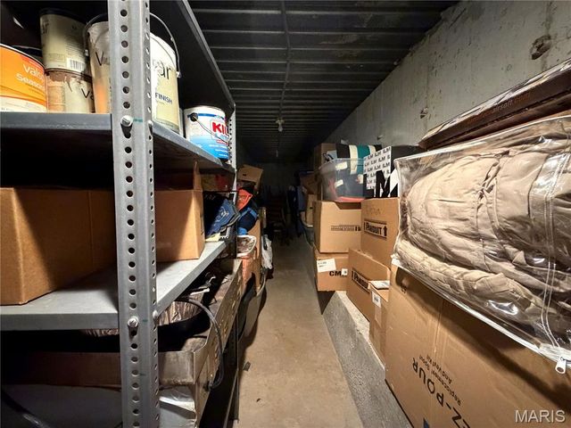 719 White Dogwood Court, St Clair, MO 63077