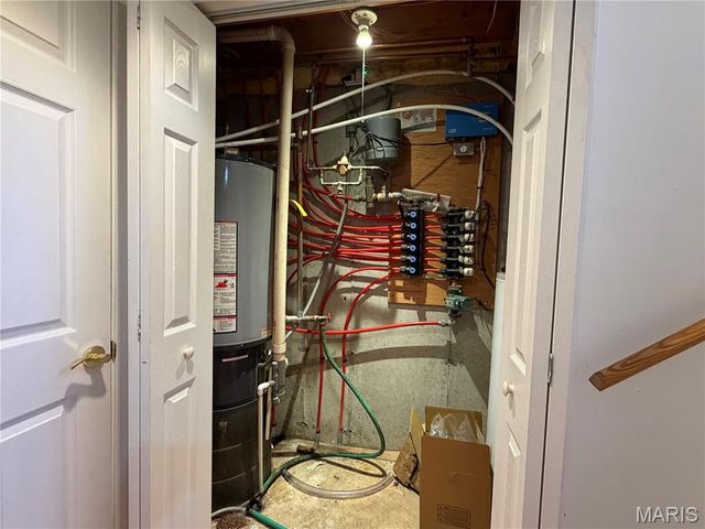 719 White Dogwood Court, St Clair, MO 63077