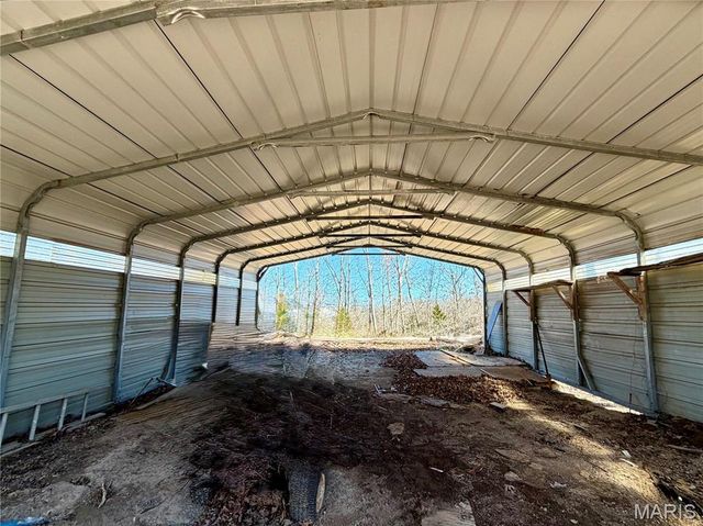 719 White Dogwood Court, St Clair, MO 63077