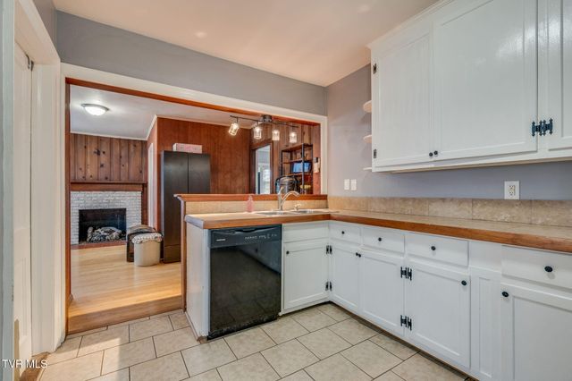1215 Maryland Avenue, Bristol, TN 37620