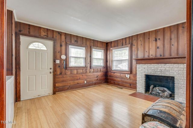 1215 Maryland Avenue, Bristol, TN 37620