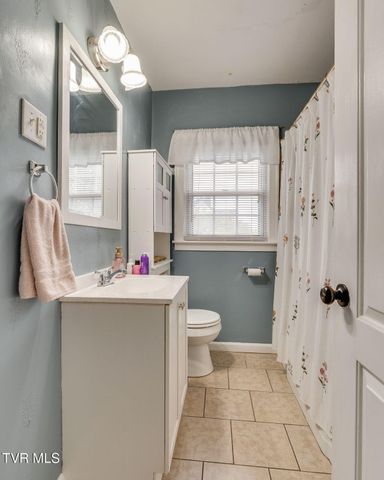 1215 Maryland Avenue, Bristol, TN 37620