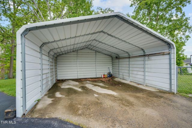 1215 Maryland Avenue, Bristol, TN 37620