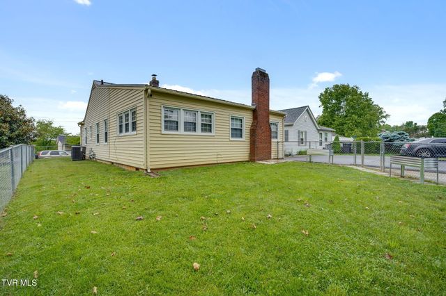 1215 Maryland Avenue, Bristol, TN 37620