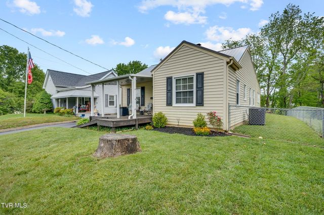1215 Maryland Avenue, Bristol, TN 37620