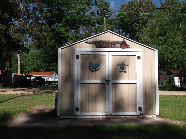 103 Maple Street, Lake, MI 48632