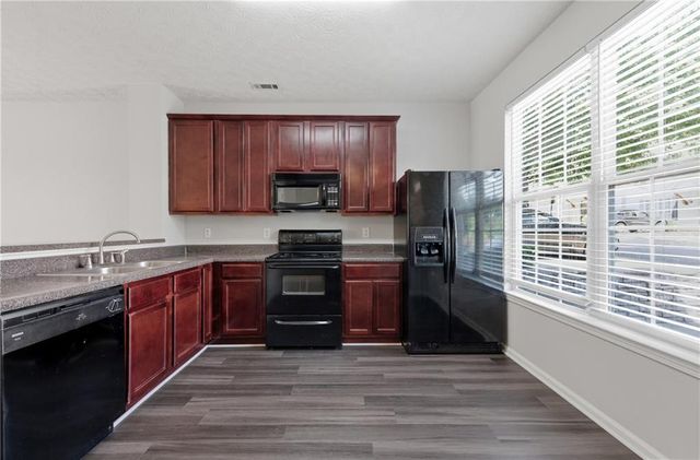 4140 High Park Terrace, Atlanta, GA 30344