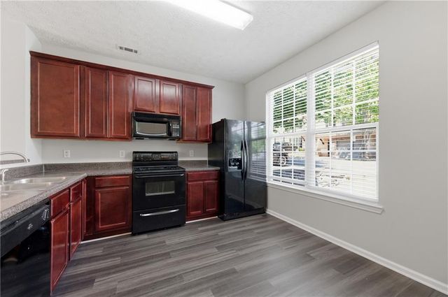 4140 High Park Terrace, Atlanta, GA 30344