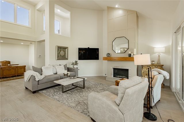 7937 Harbour Towne Avenue, Las Vegas, NV 89113