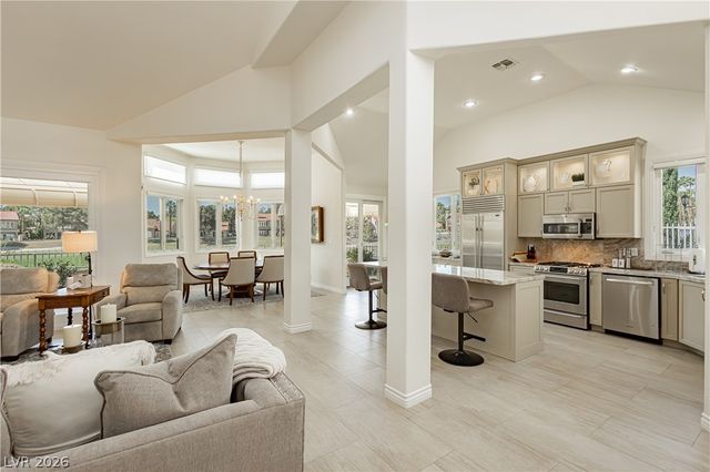 7937 Harbour Towne Avenue, Las Vegas, NV 89113