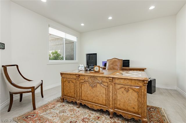 7937 Harbour Towne Avenue, Las Vegas, NV 89113