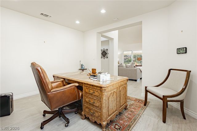 7937 Harbour Towne Avenue, Las Vegas, NV 89113