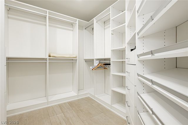 7937 Harbour Towne Avenue, Las Vegas, NV 89113