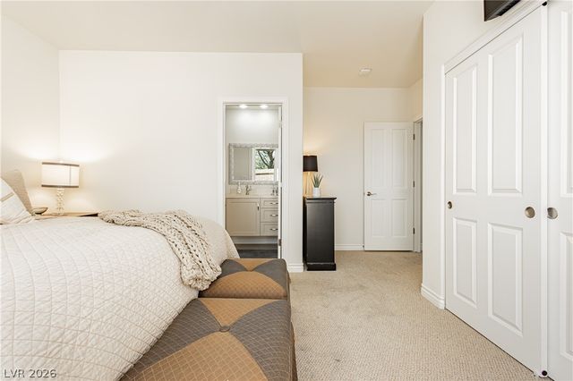 7937 Harbour Towne Avenue, Las Vegas, NV 89113