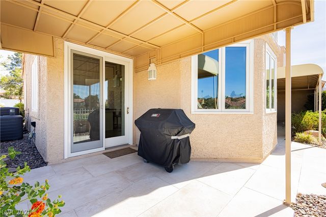 7937 Harbour Towne Avenue, Las Vegas, NV 89113