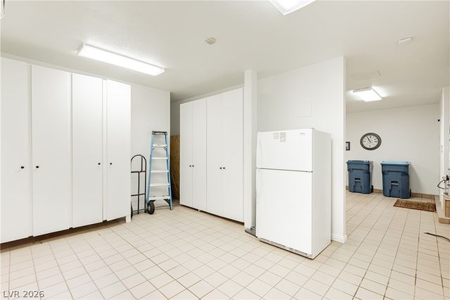 7937 Harbour Towne Avenue, Las Vegas, NV 89113