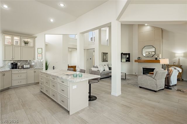 7937 Harbour Towne Avenue, Las Vegas, NV 89113