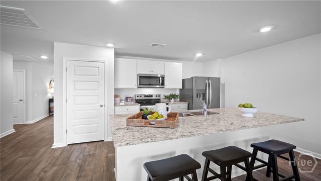 125 Hollingsworth Loop, Statesboro, GA 30461