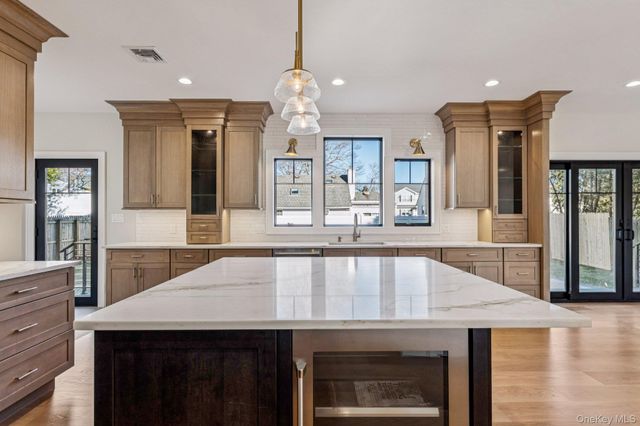 149 Harding Street, Massapequa Park, NY 11762