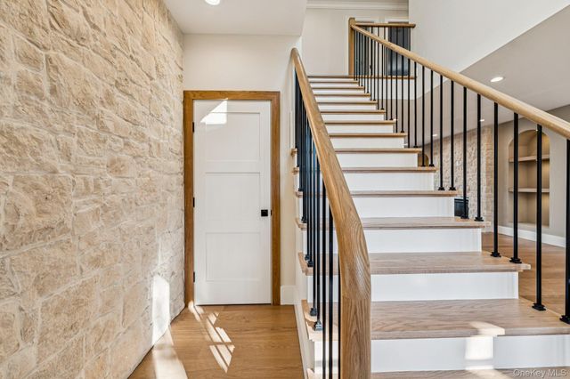 149 Harding Street, Massapequa Park, NY 11762