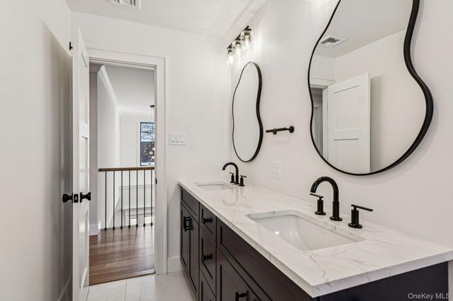 149 Harding Street, Massapequa Park, NY 11762