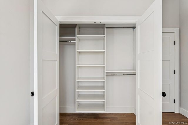 149 Harding Street, Massapequa Park, NY 11762