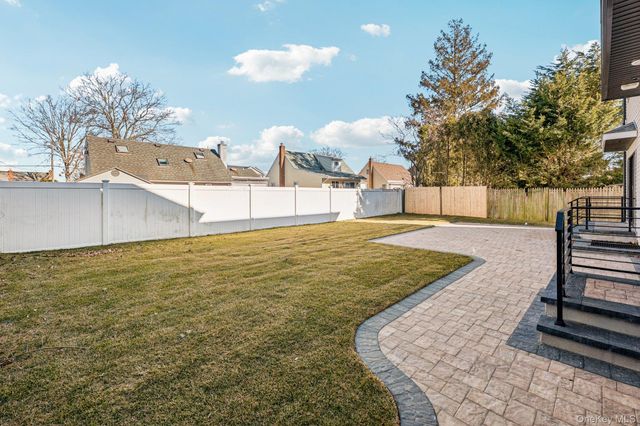 149 Harding Street, Massapequa Park, NY 11762