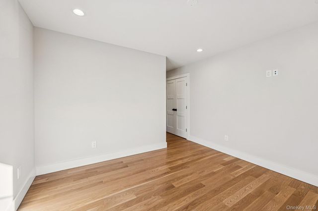 149 Harding Street, Massapequa Park, NY 11762