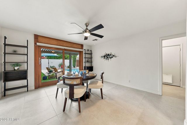 6725 E HOLLY Street, Scottsdale, AZ 85257
