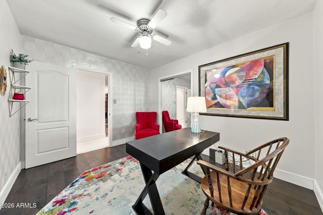 6725 E HOLLY Street, Scottsdale, AZ 85257