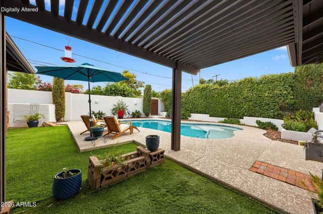 6725 E HOLLY Street, Scottsdale, AZ 85257