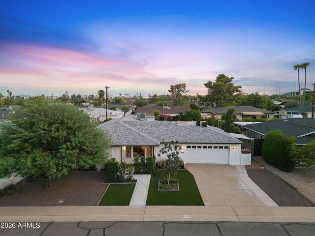 6725 E HOLLY Street, Scottsdale, AZ 85257