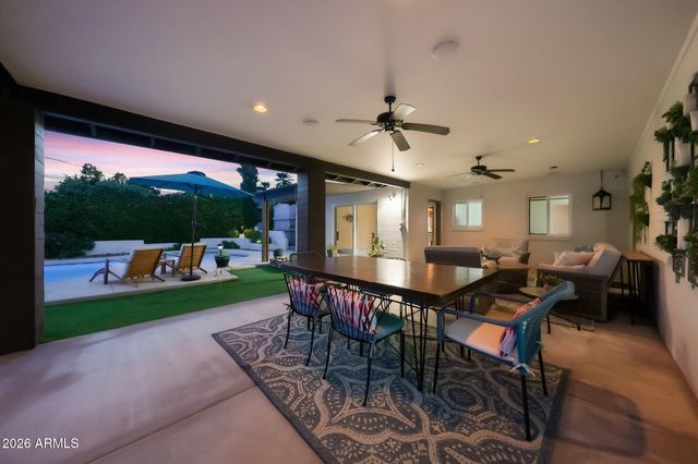 6725 E HOLLY Street, Scottsdale, AZ 85257