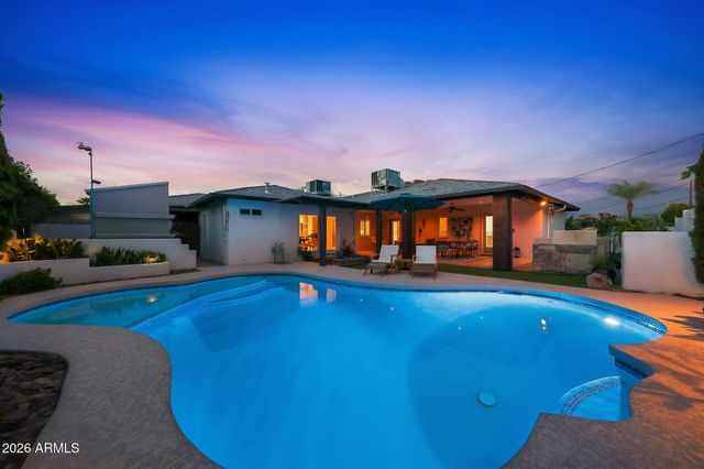6725 E HOLLY Street, Scottsdale, AZ 85257
