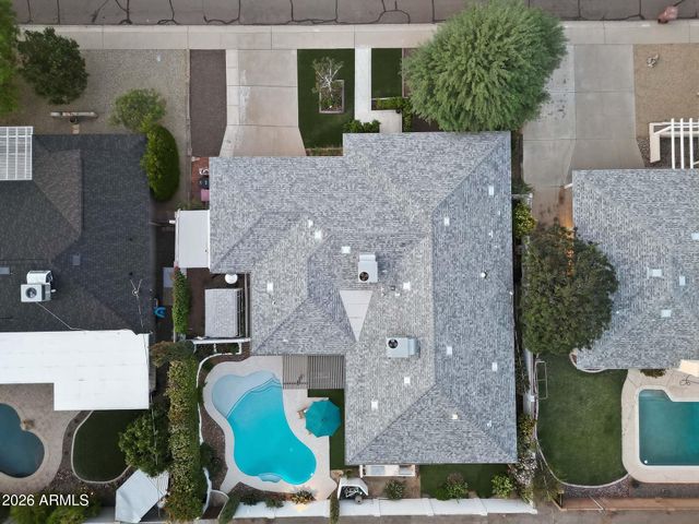 6725 E HOLLY Street, Scottsdale, AZ 85257