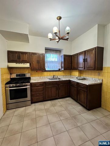 379 Liberty Avenue 1, Jersey City, NJ 07307