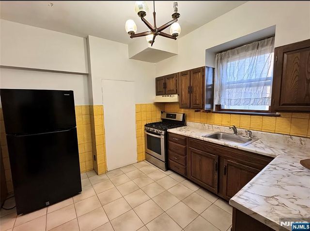379 Liberty Avenue 1, Jersey City, NJ 07307